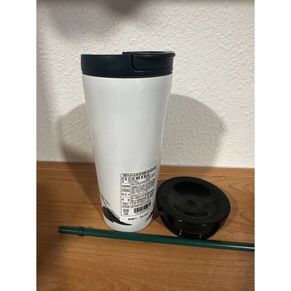 Starbucks Korea 2022  Tiger Cold Cup 16 Oz. NWT - Picture 3 of 6
